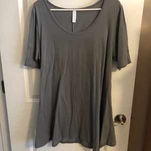 Lularoe xl perfect t